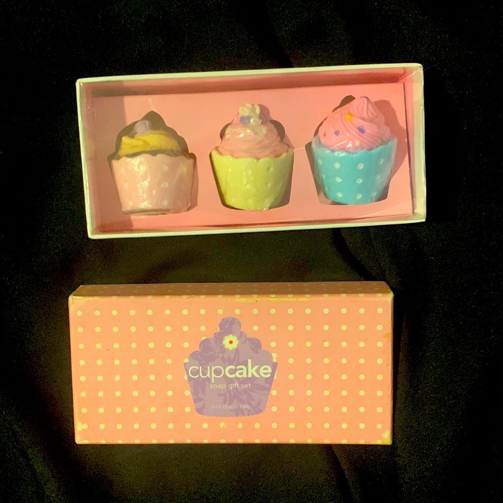 Cupcake soap gift set